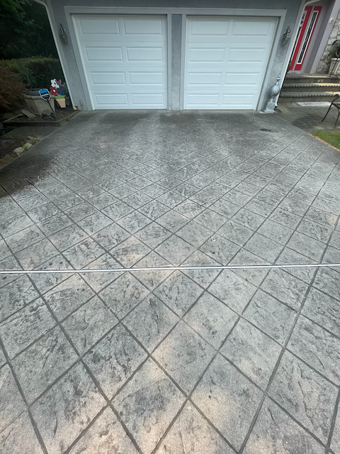 image of driveway prior to power washing